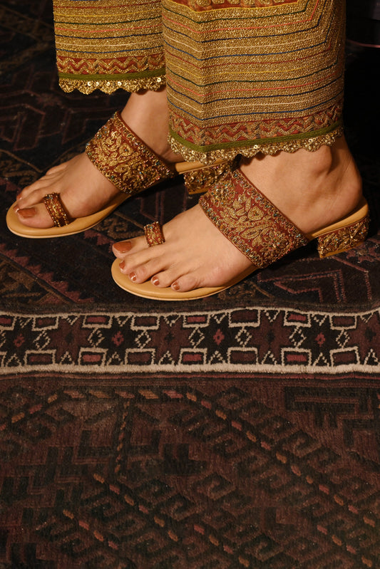 Khizaan Zar Heels