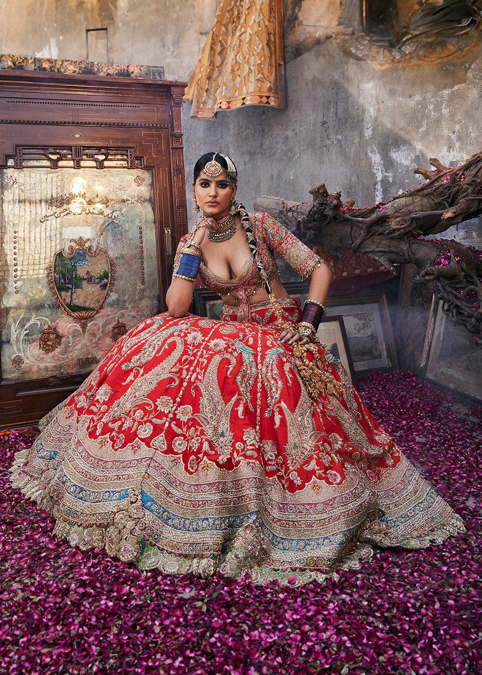 Scarlet Red Kasmiri Tilla Lehenga