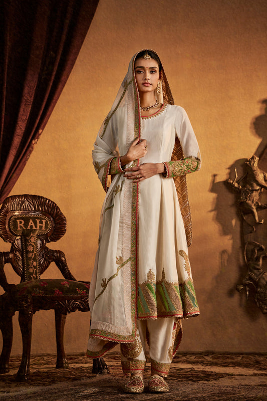 Ivory-Green Kalidar Set