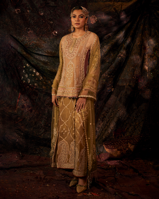 Burnished Gold & Moss Green Lungi Set