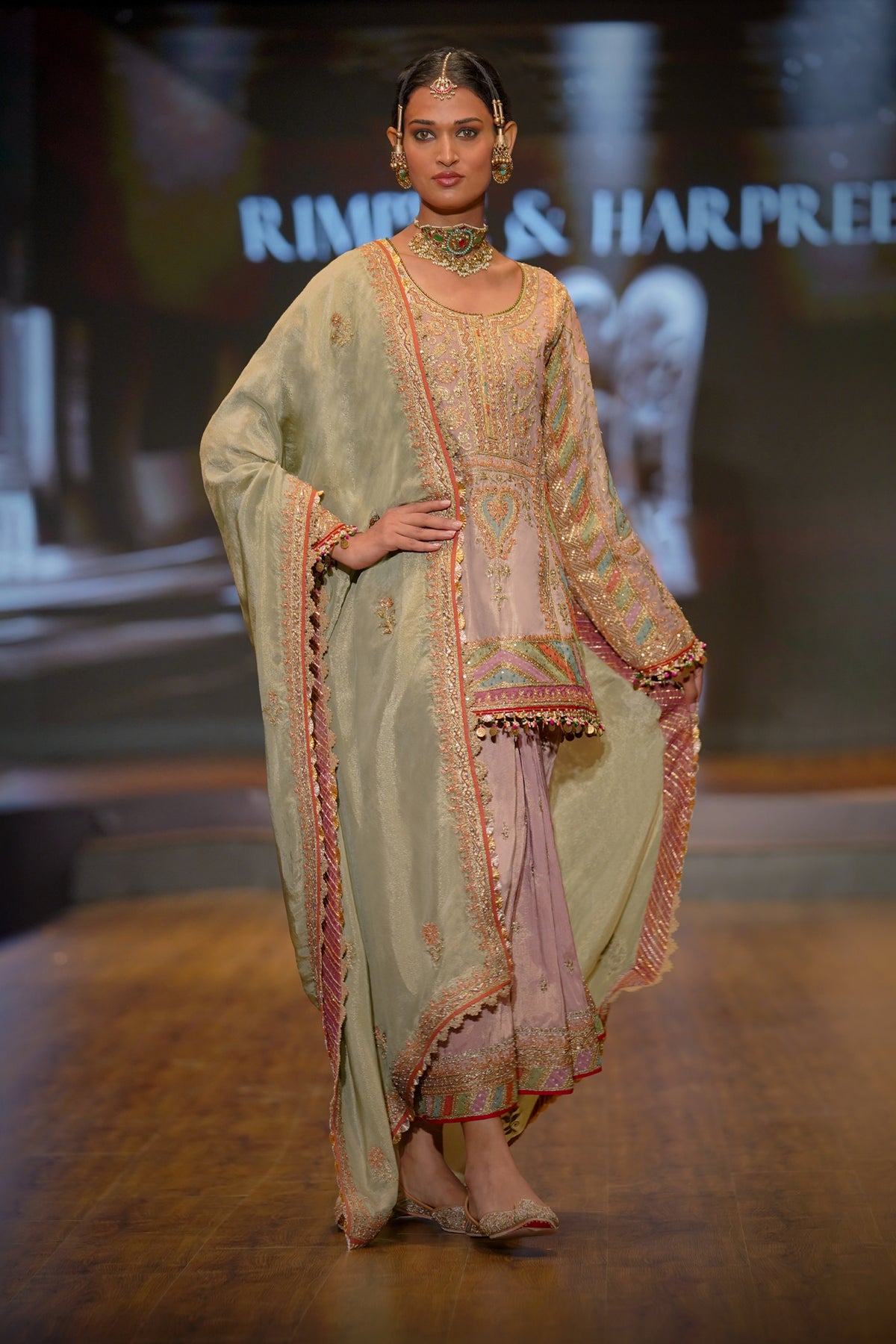 Earthy Pink Embroidered Lungi Set