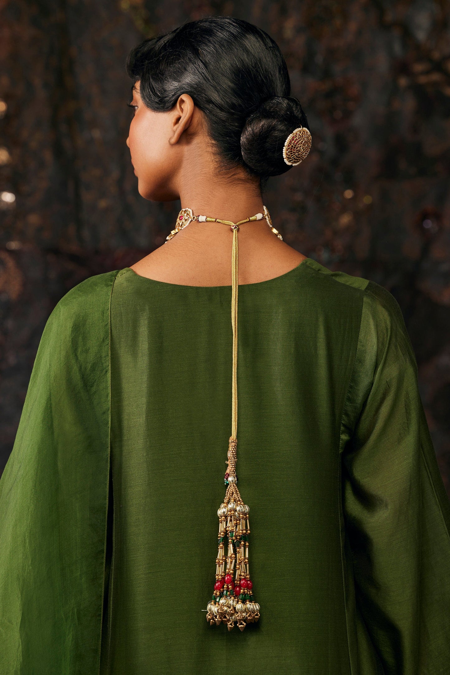 Nav Nidhi Choker