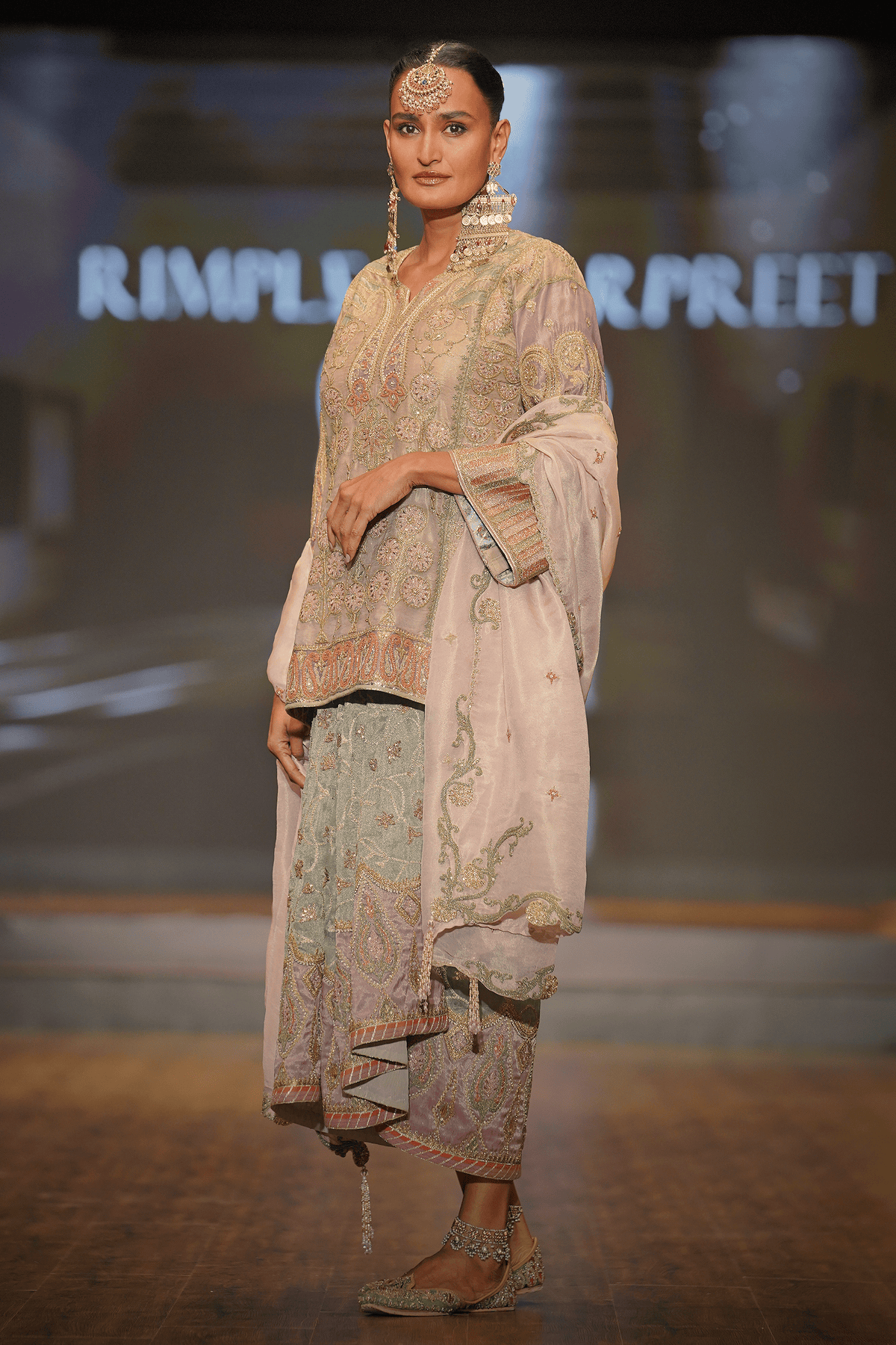 Antique Rose & Lilac Lungi Set