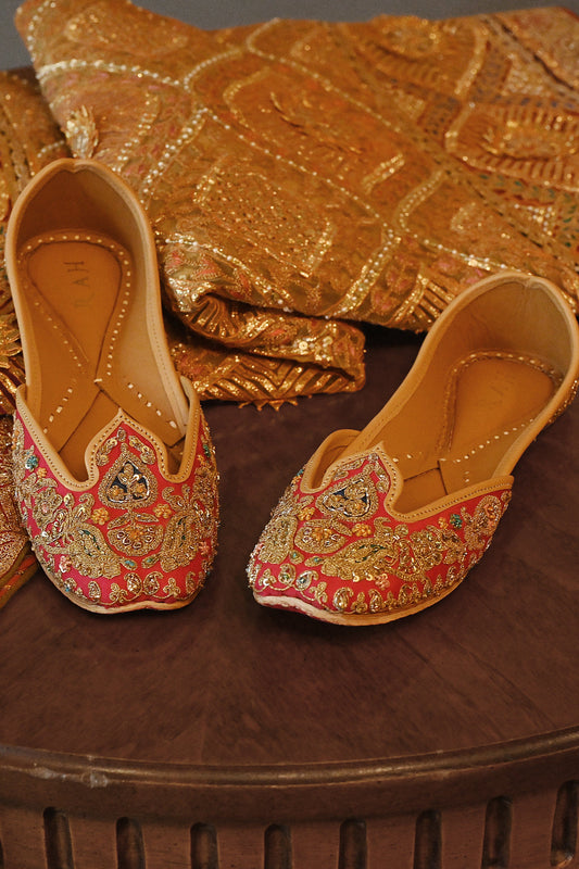 Gulnaar Nawabi Jutti