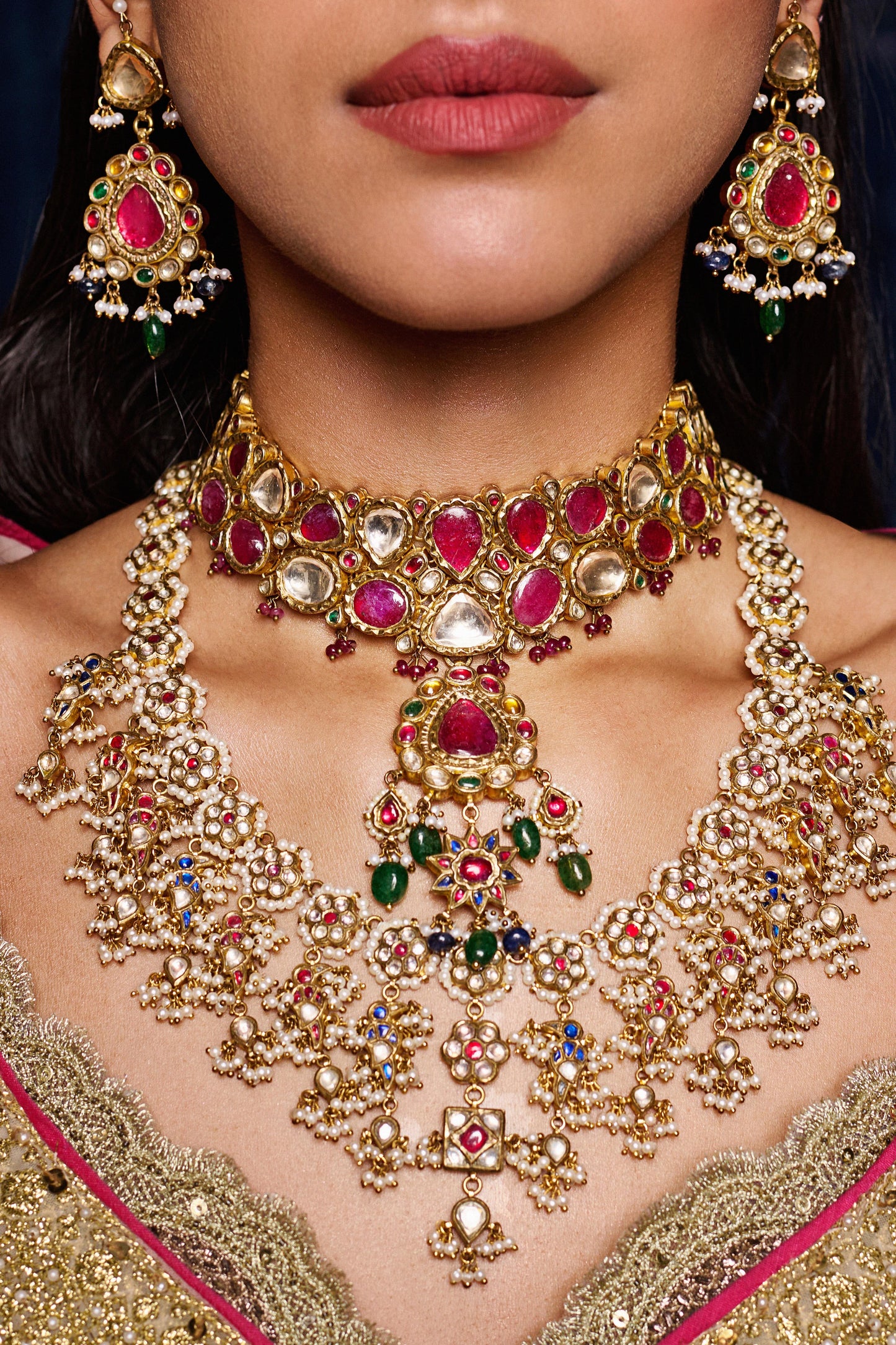 Big Ruby Stone Necklace With Emerald Drops