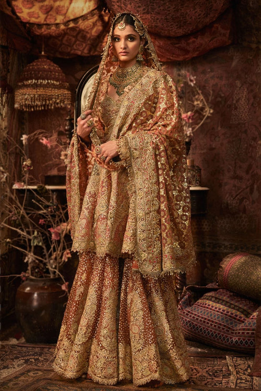 Cinnamon and flame-orange gharara Set