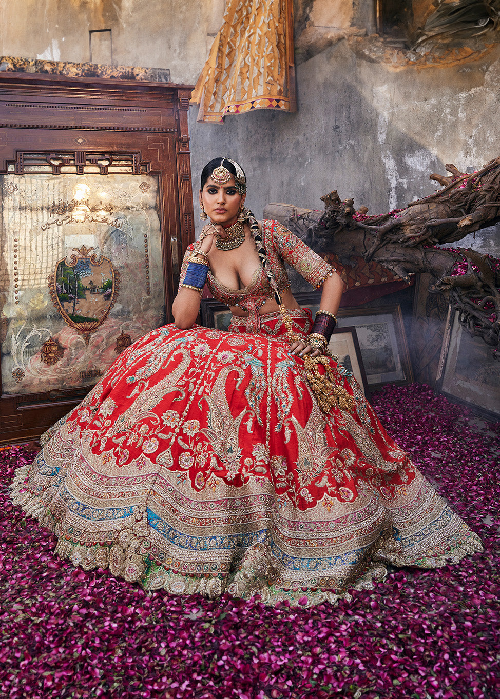 Scarlet Red Kasmiri Tilla Lehenga