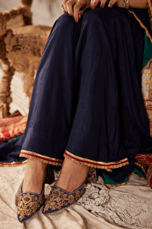 Zar-E-Asrar Heels