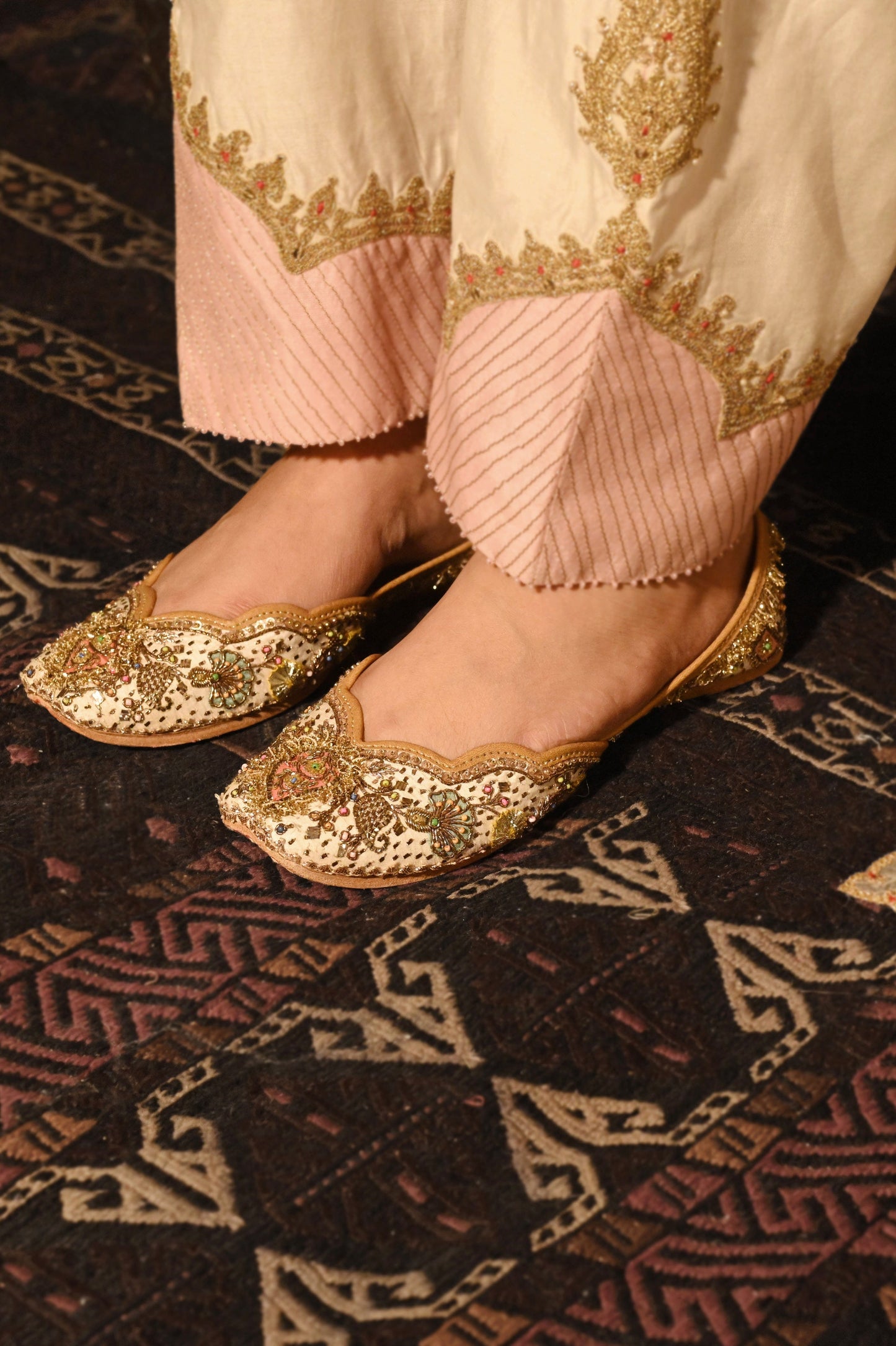 Ruhani Mehrab Jutti