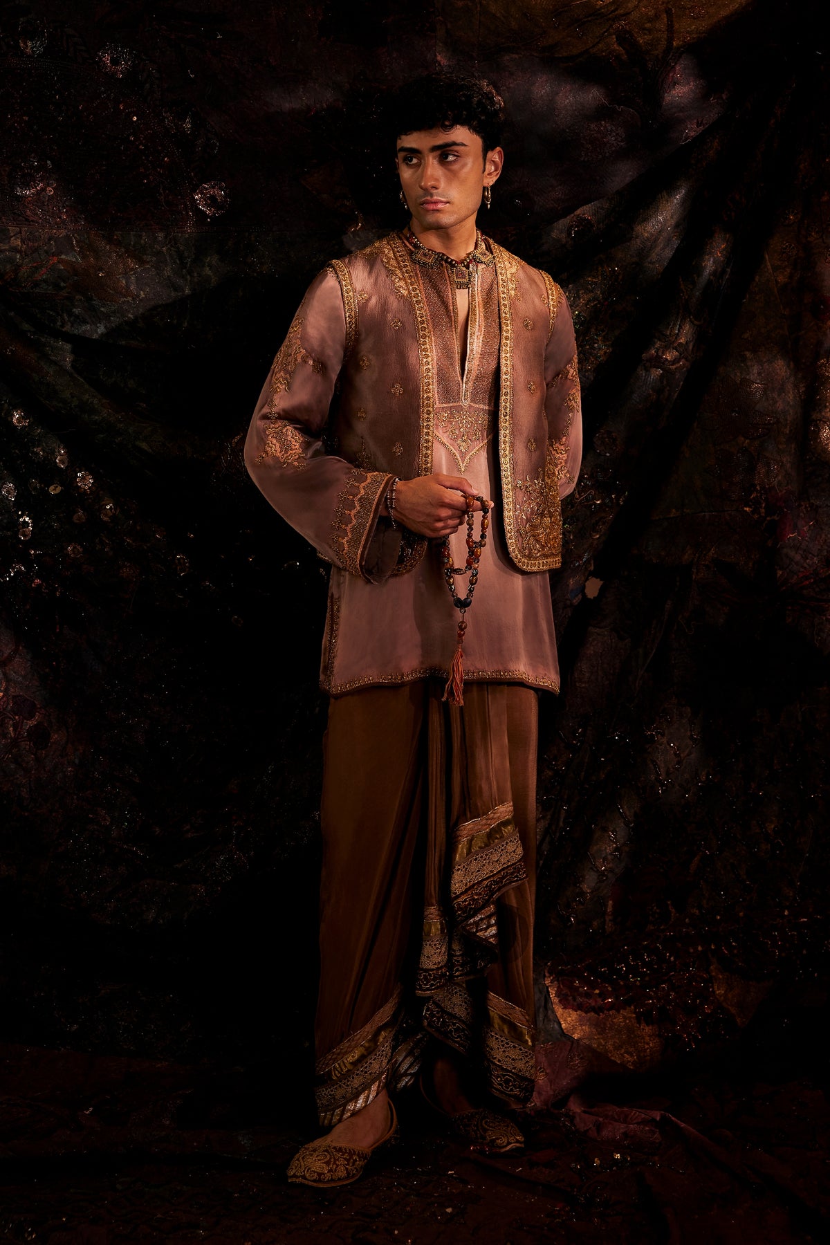 Blush Grey & Brown Lungi Set