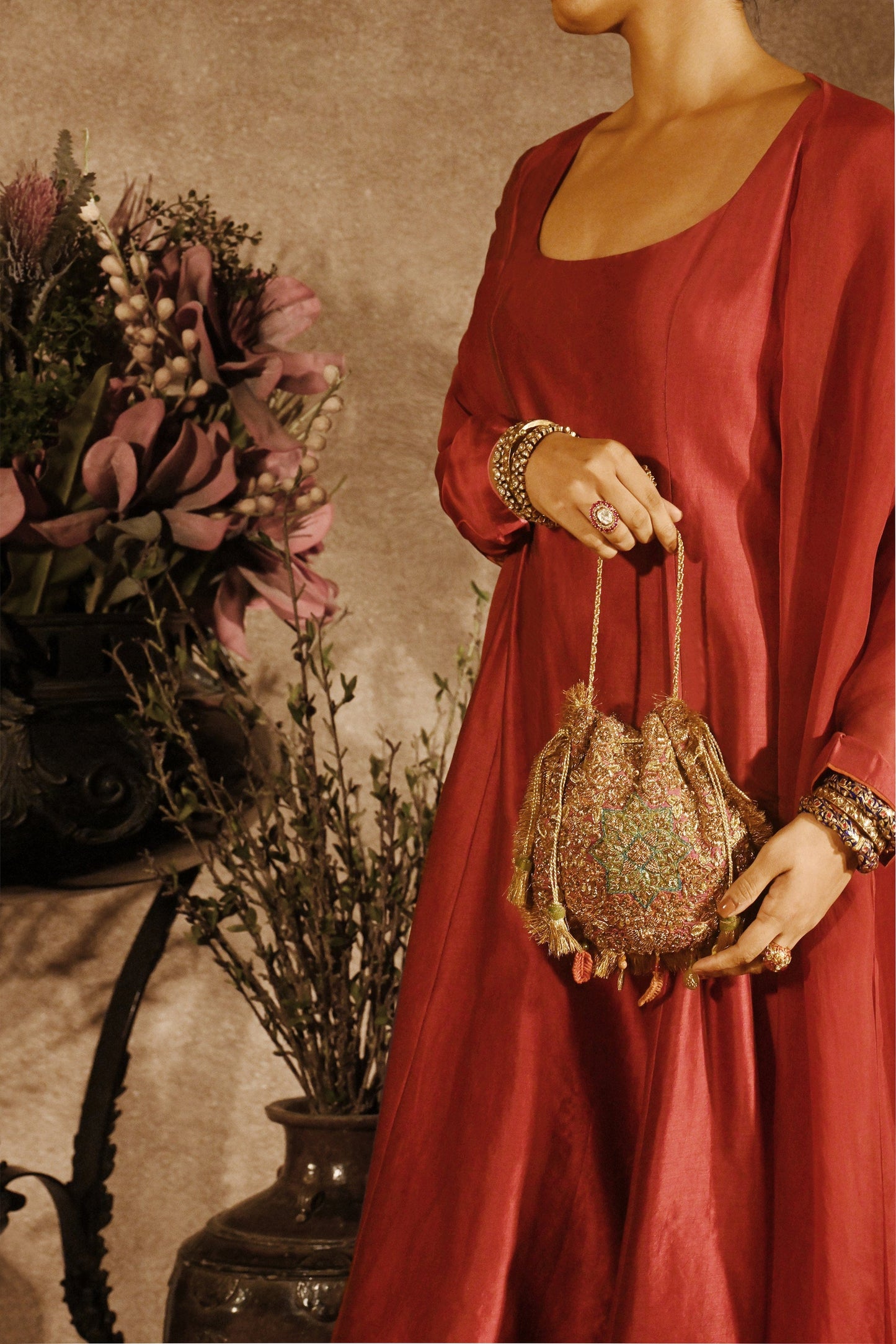 Deep Red Naqsh Noor Potli