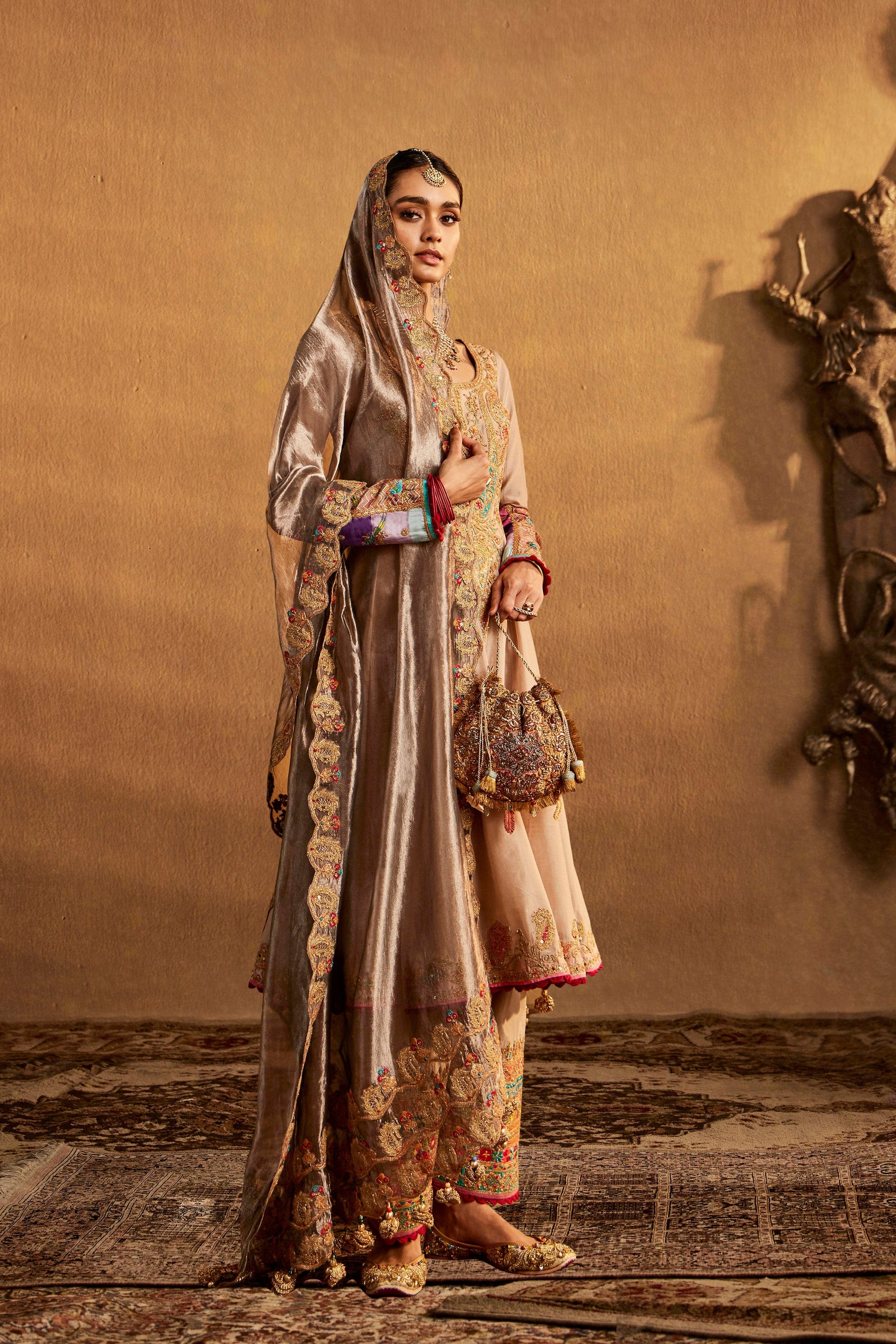 Earthy Taupe Kurta Set Rimple & Harpreet Earthy Taupe Kurta Set Rimple & Harpreet