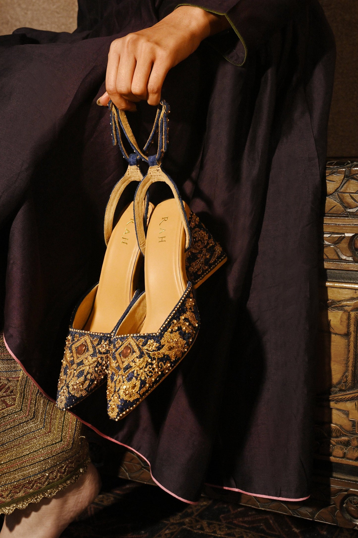 Zar-E-Asrar Heels