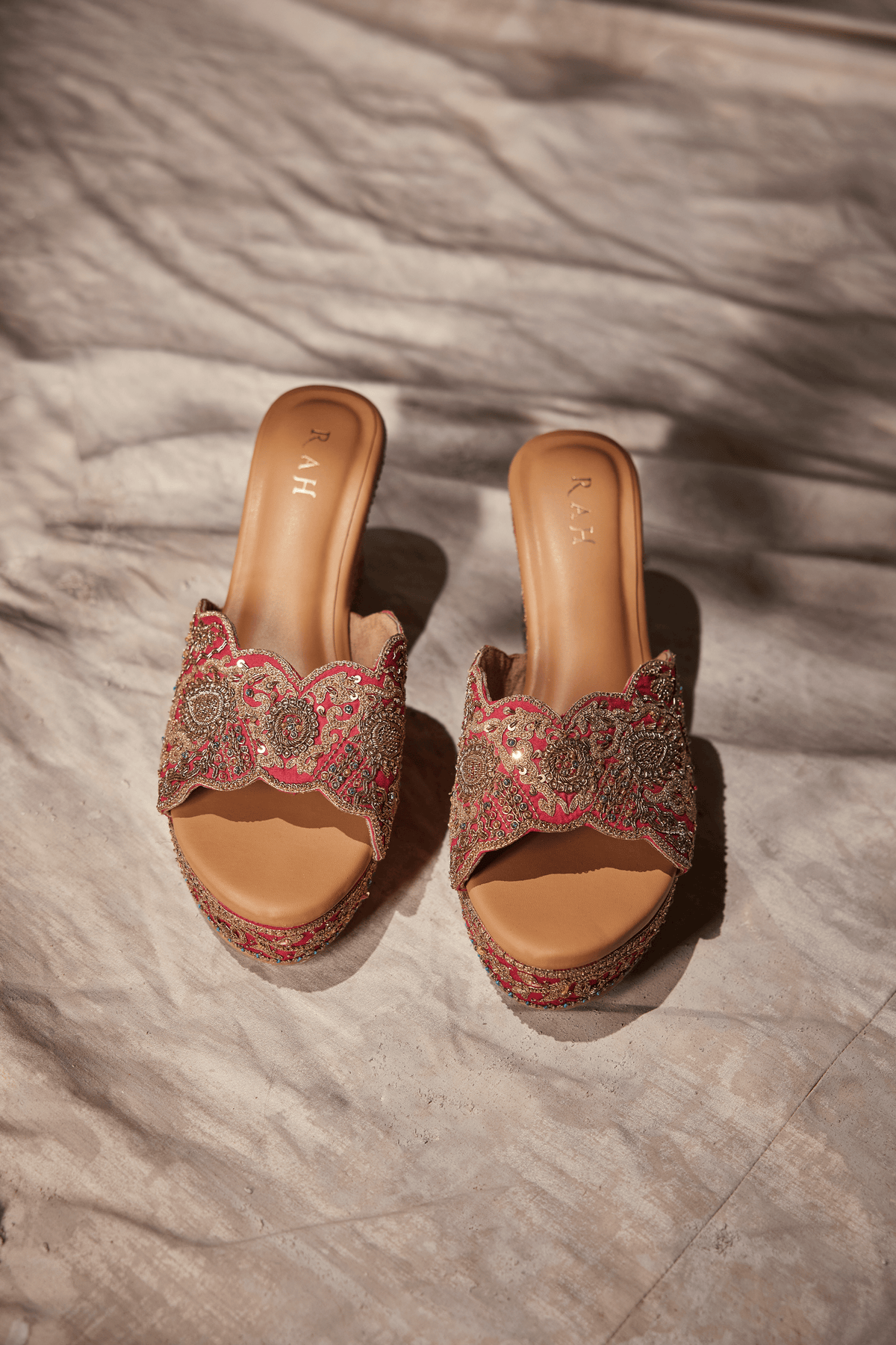 Zar-E-Darbar Heels