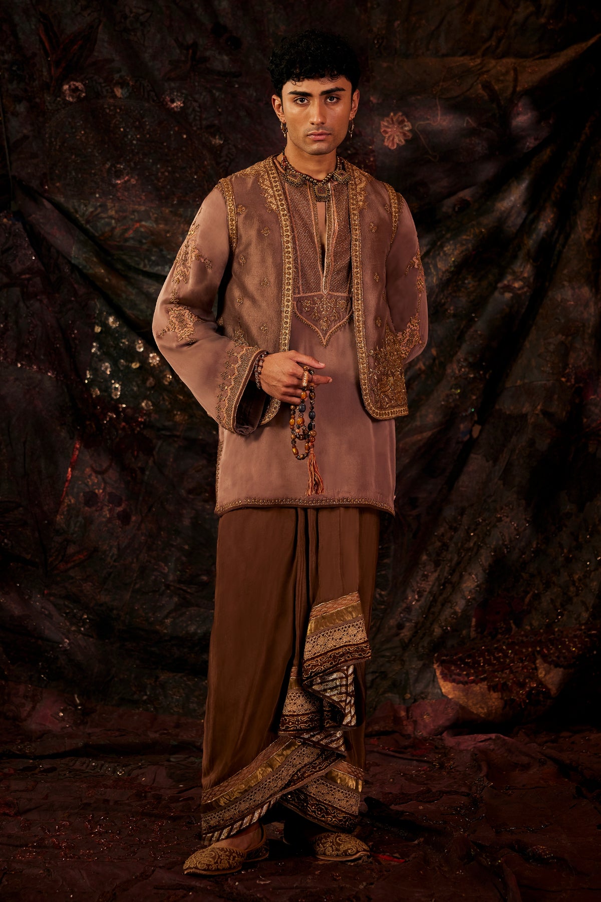 Blush Grey & Brown Lungi Set