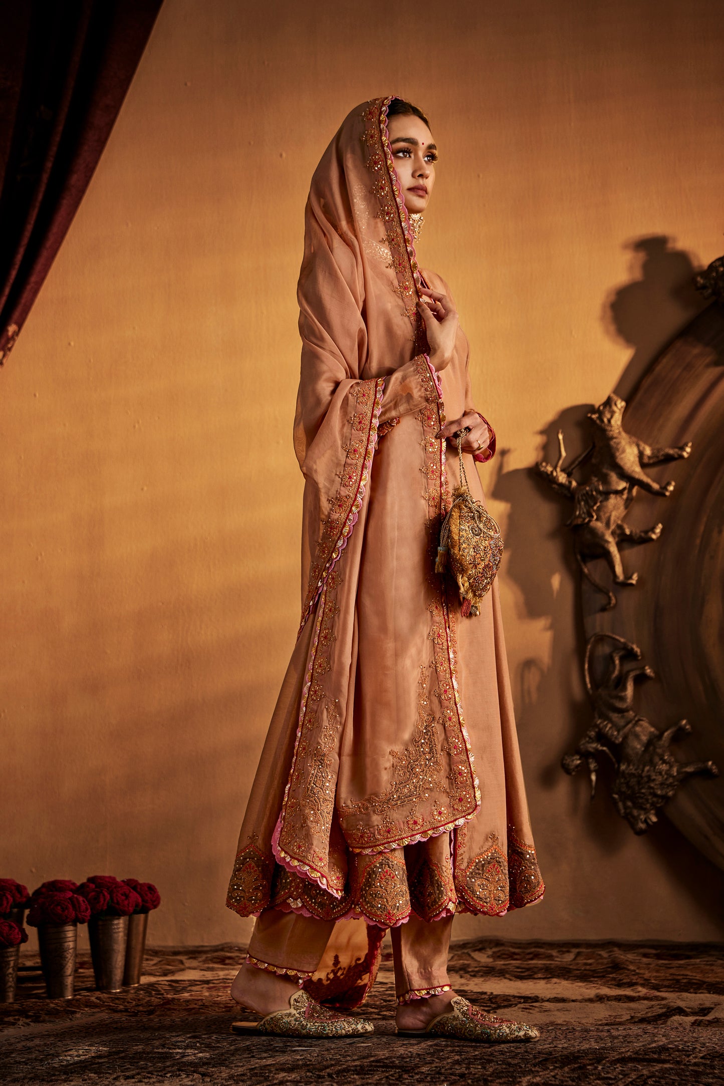 Chestnut Brown Kalidar Set