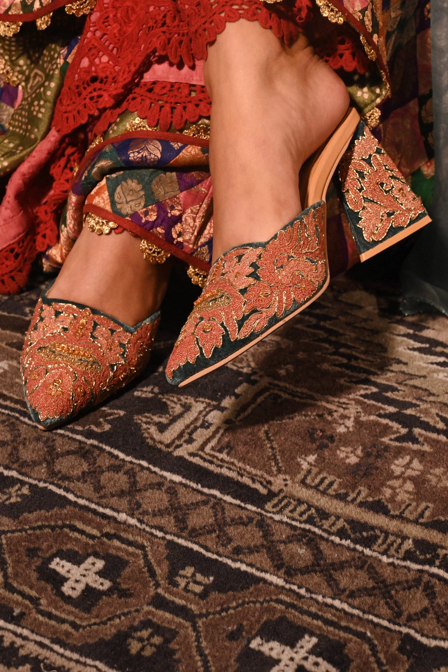 Azhdaha Atash Heels