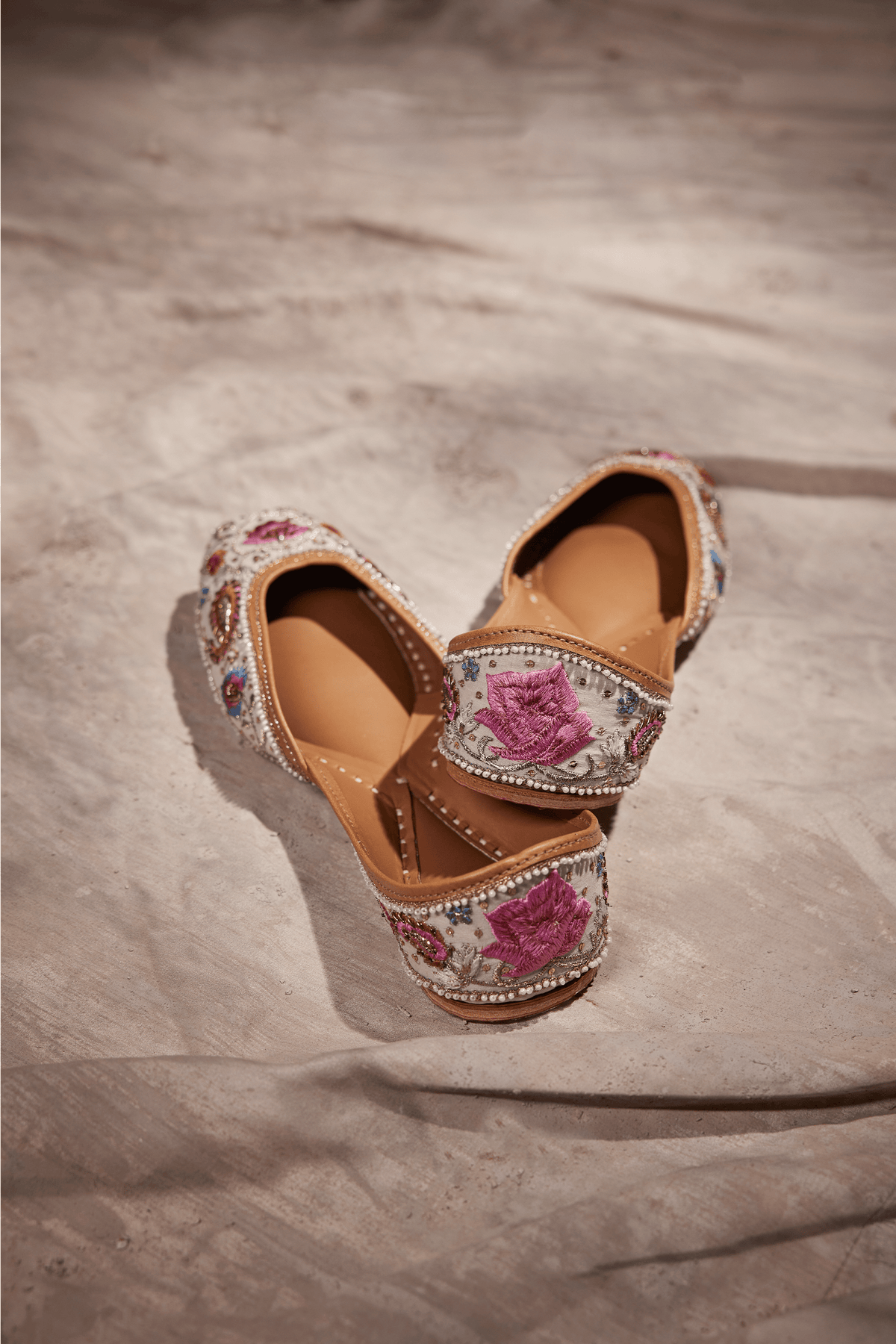 Naqsh-E-Khaas Jutti