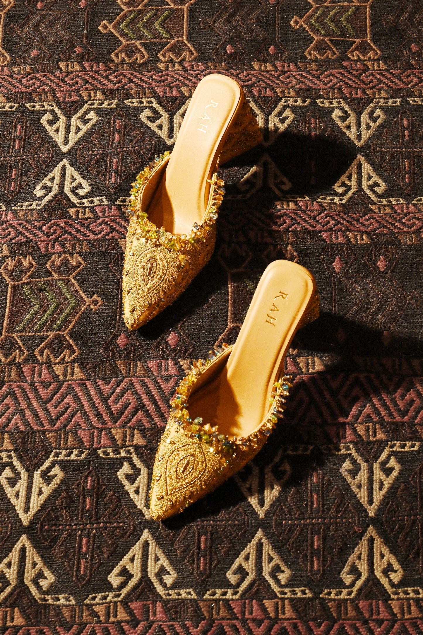 Nazaakat Heels