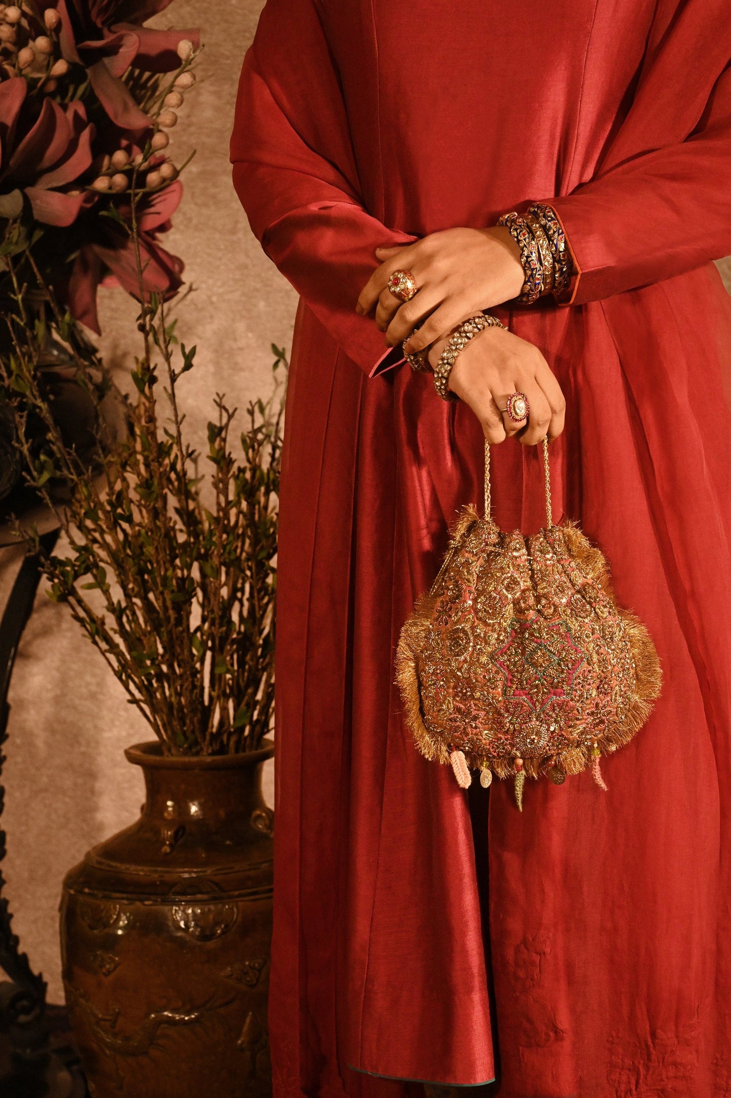 Coral Naqsh Noor Potli