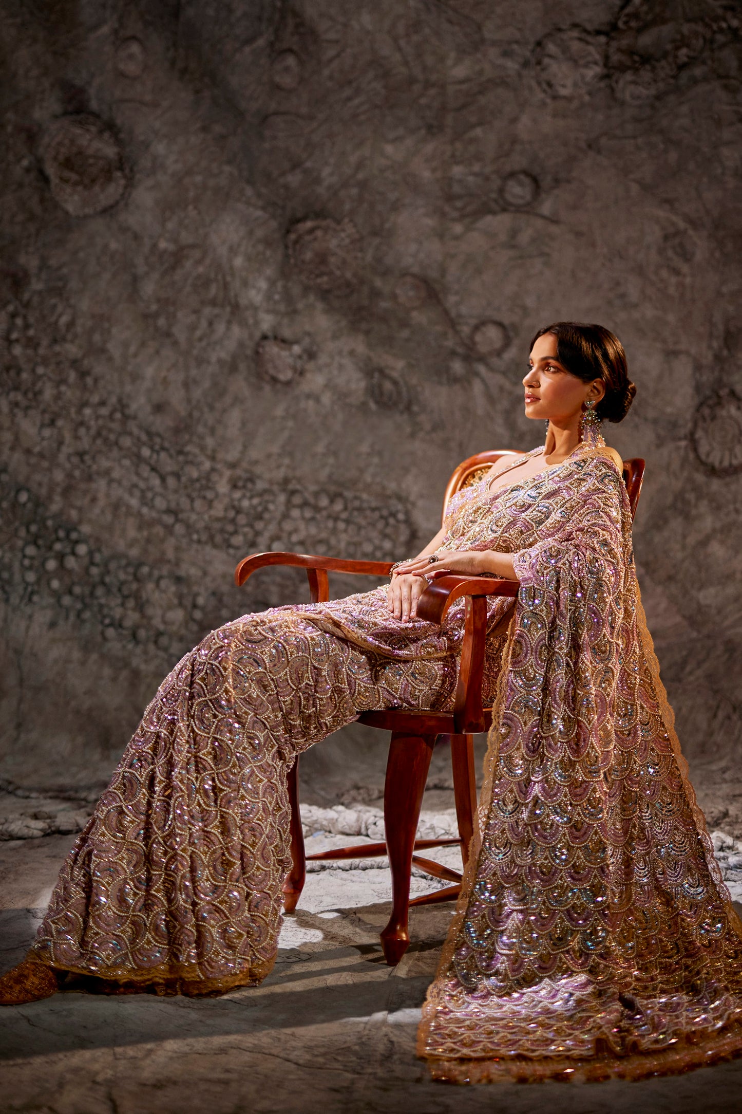 Blush Crystal Scallop Saree