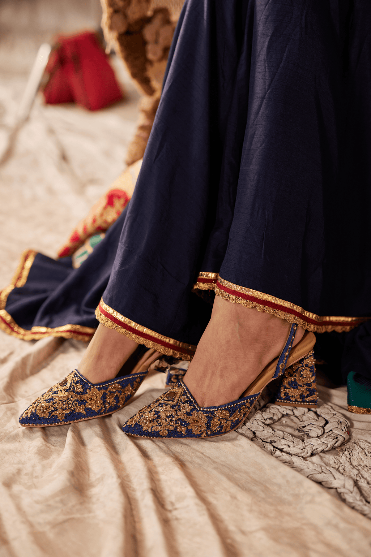 Zar-E-Asrar Heels