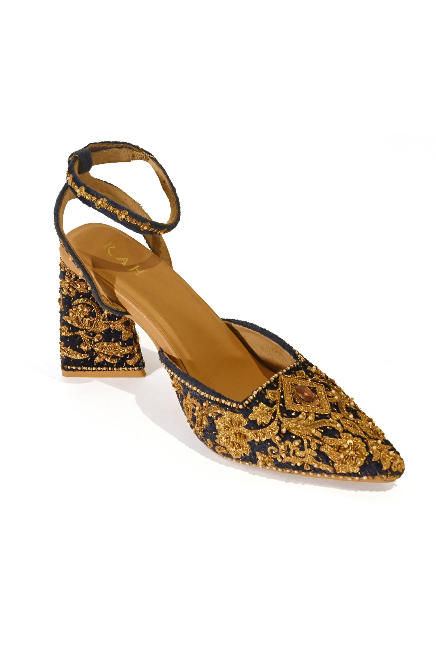 Zar-E-Asrar Heels