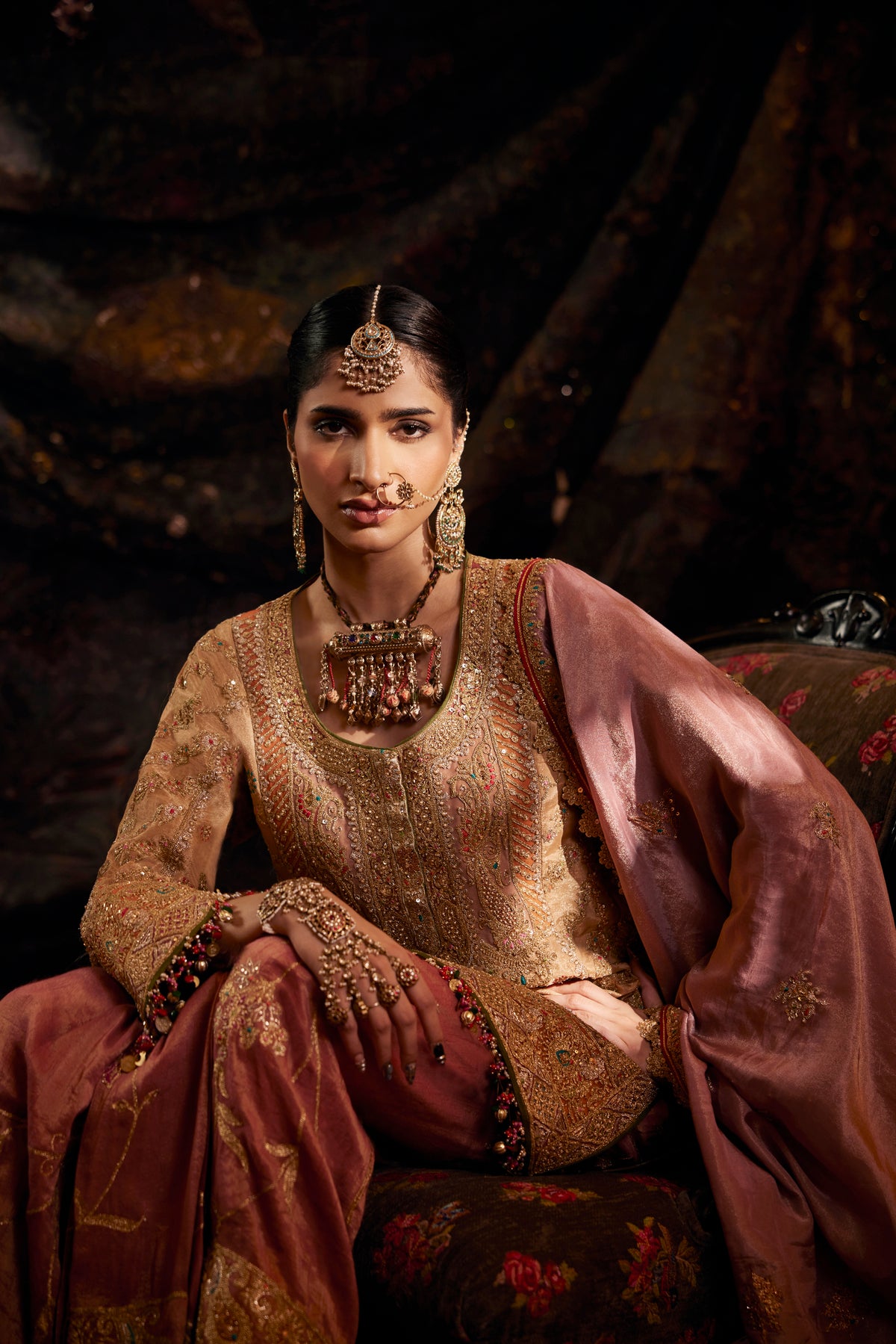 Gold Rose & Pink Lungi Set