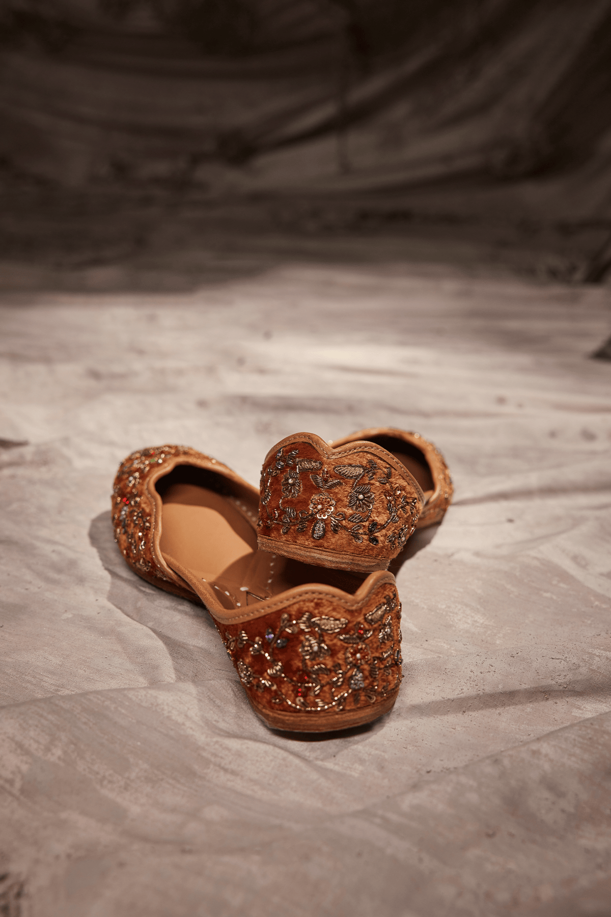 Gulposh Zahab Jutti