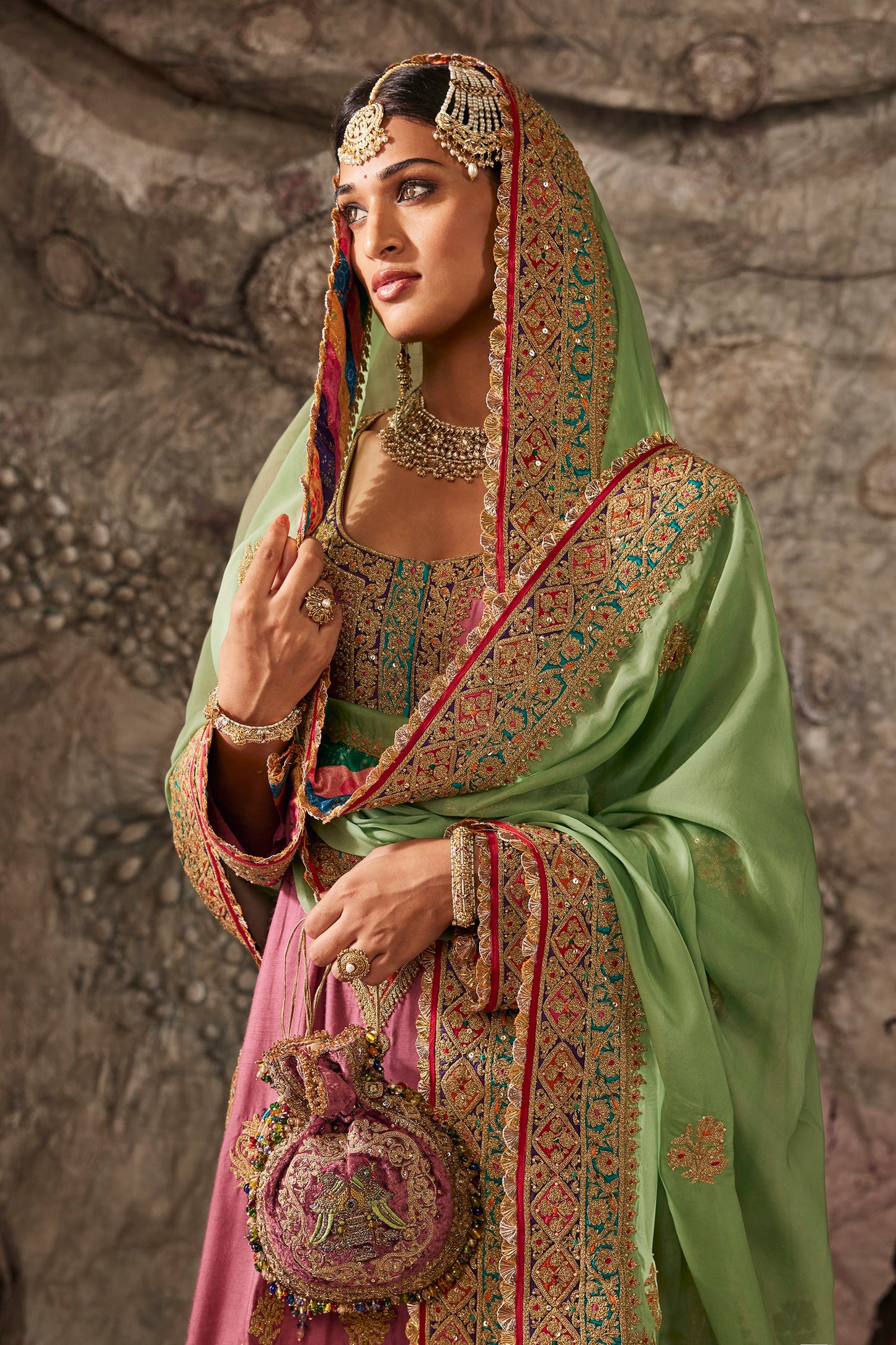Earthy Pink Embroidered Kurta Set