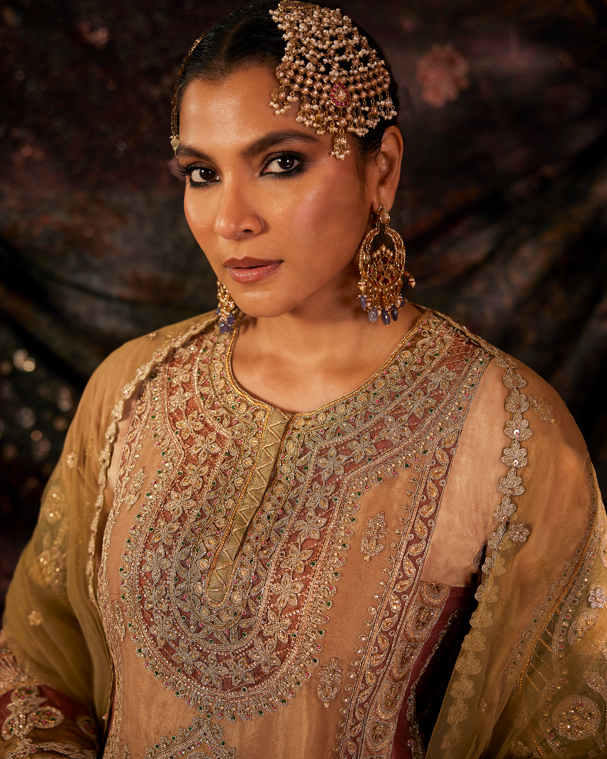 Burnished Gold & Moss Green Lungi Set