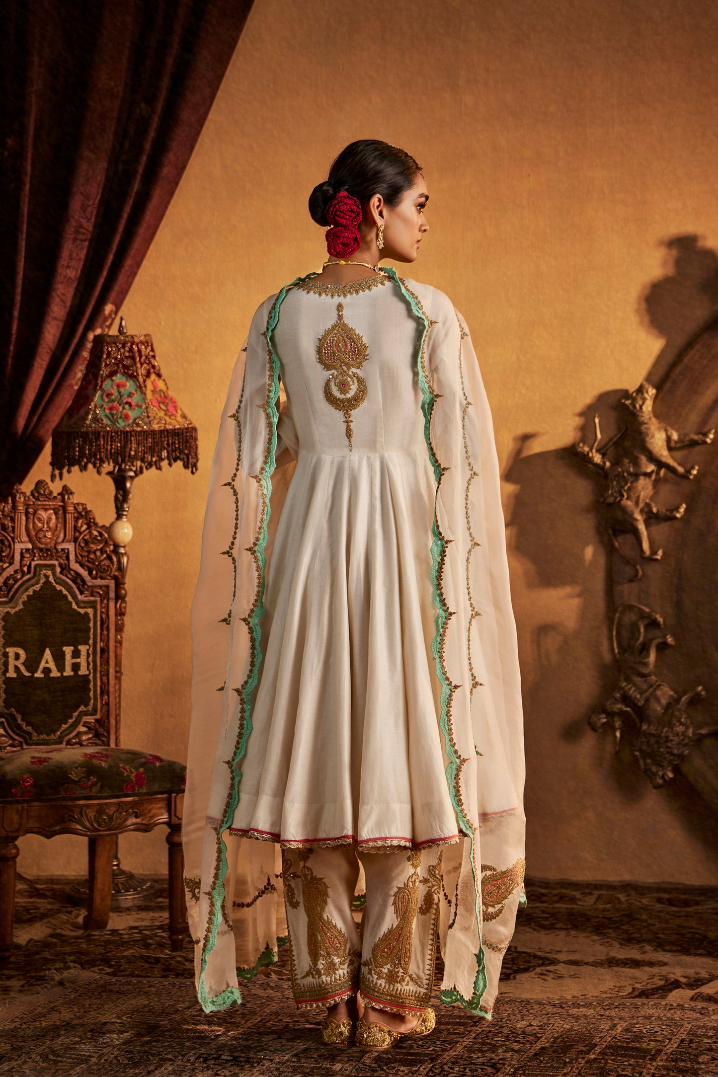 Ivory Chand-Phool Kalidar Set
