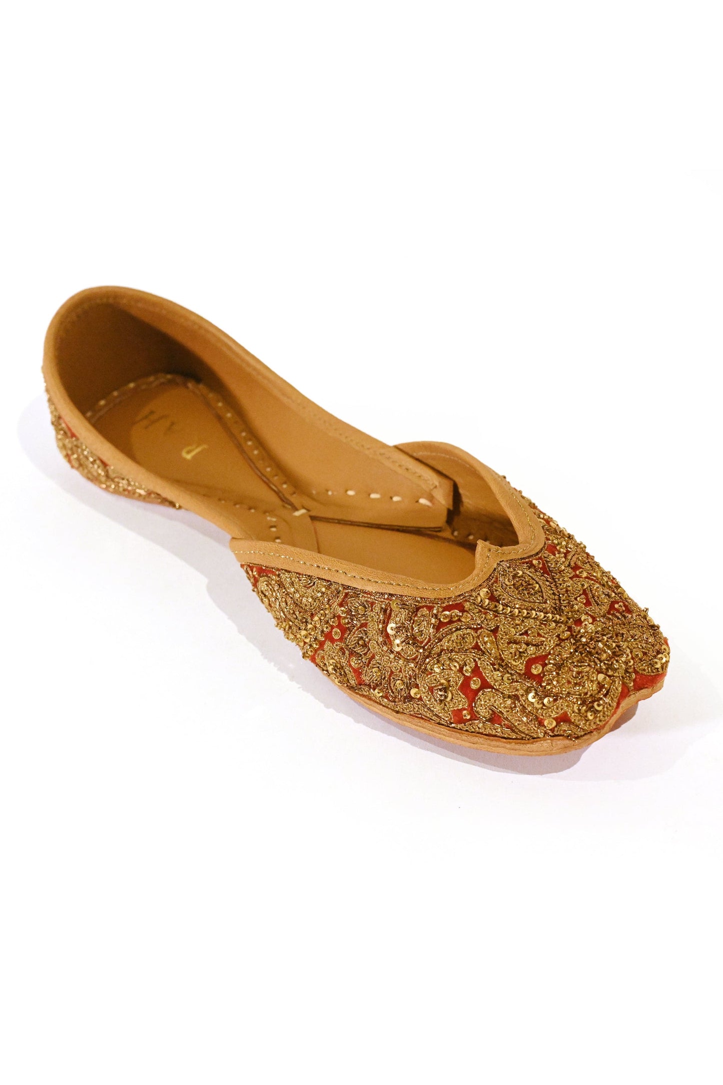 Sorkh Zar Jutti