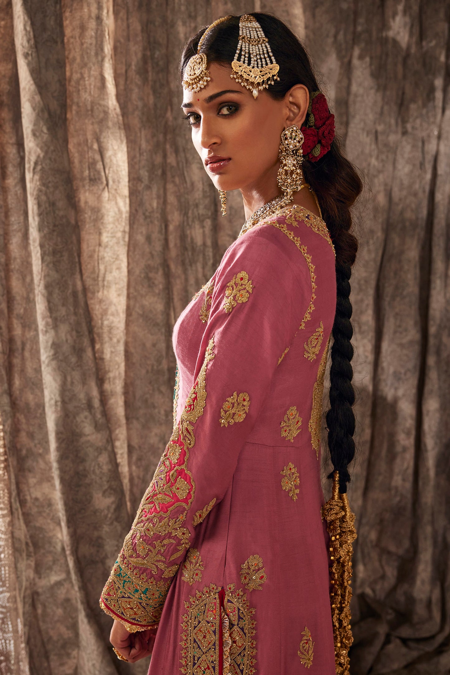 Earthy Pink Embroidered Kurta Set