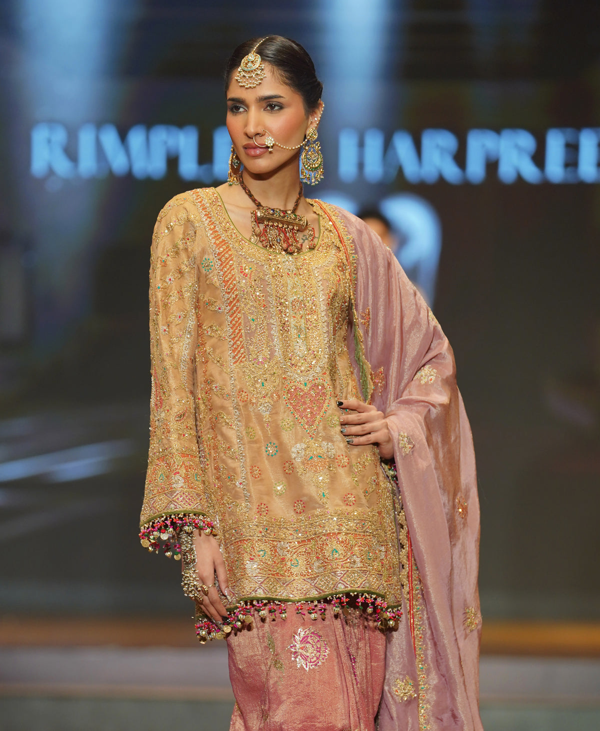 Gold Rose & Pink Lungi Set