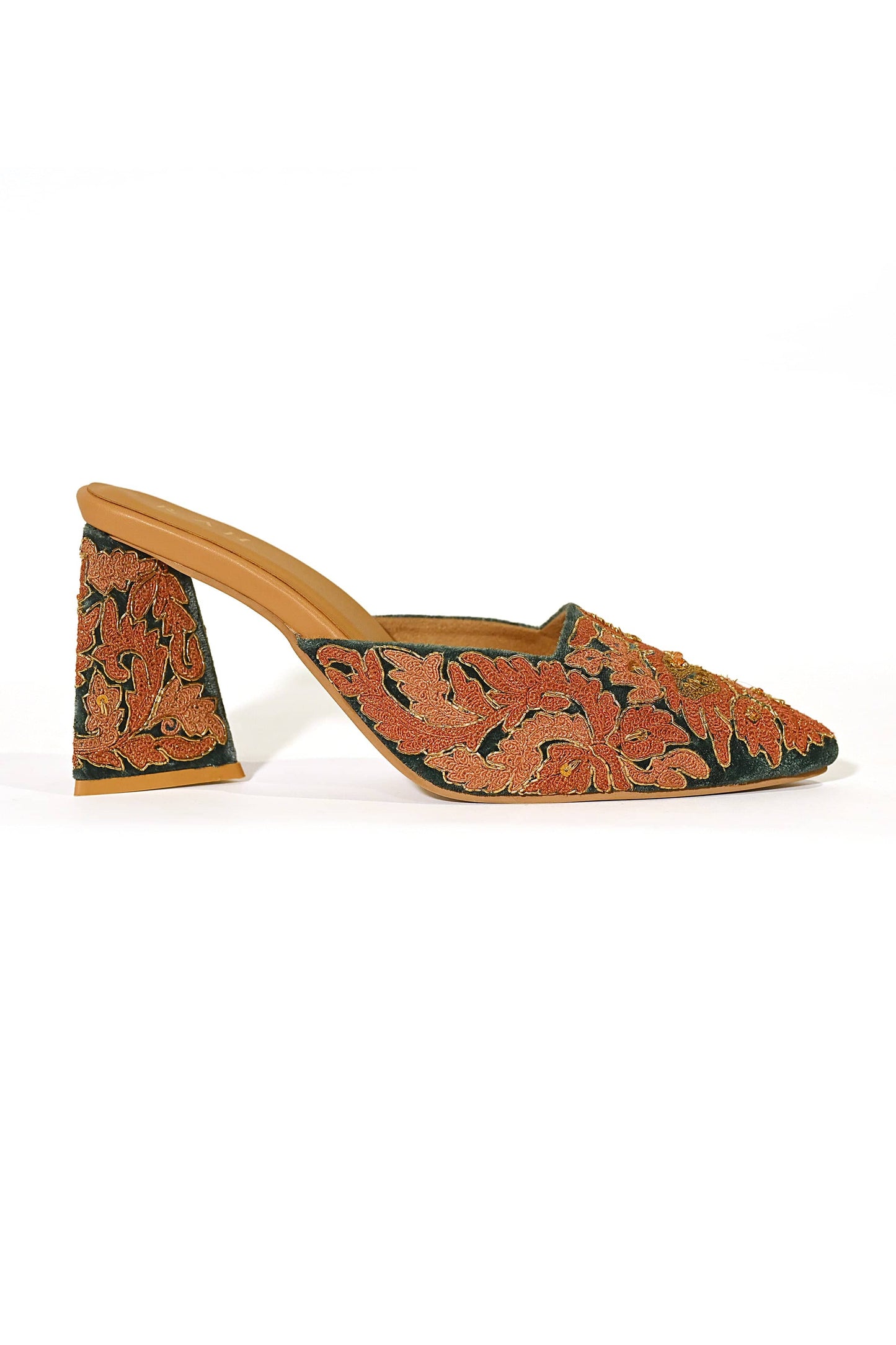 Azhdaha Atash Heels