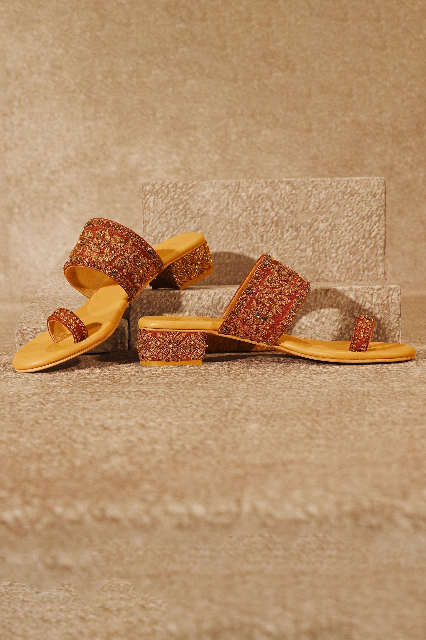 Khizaan Zar Heels