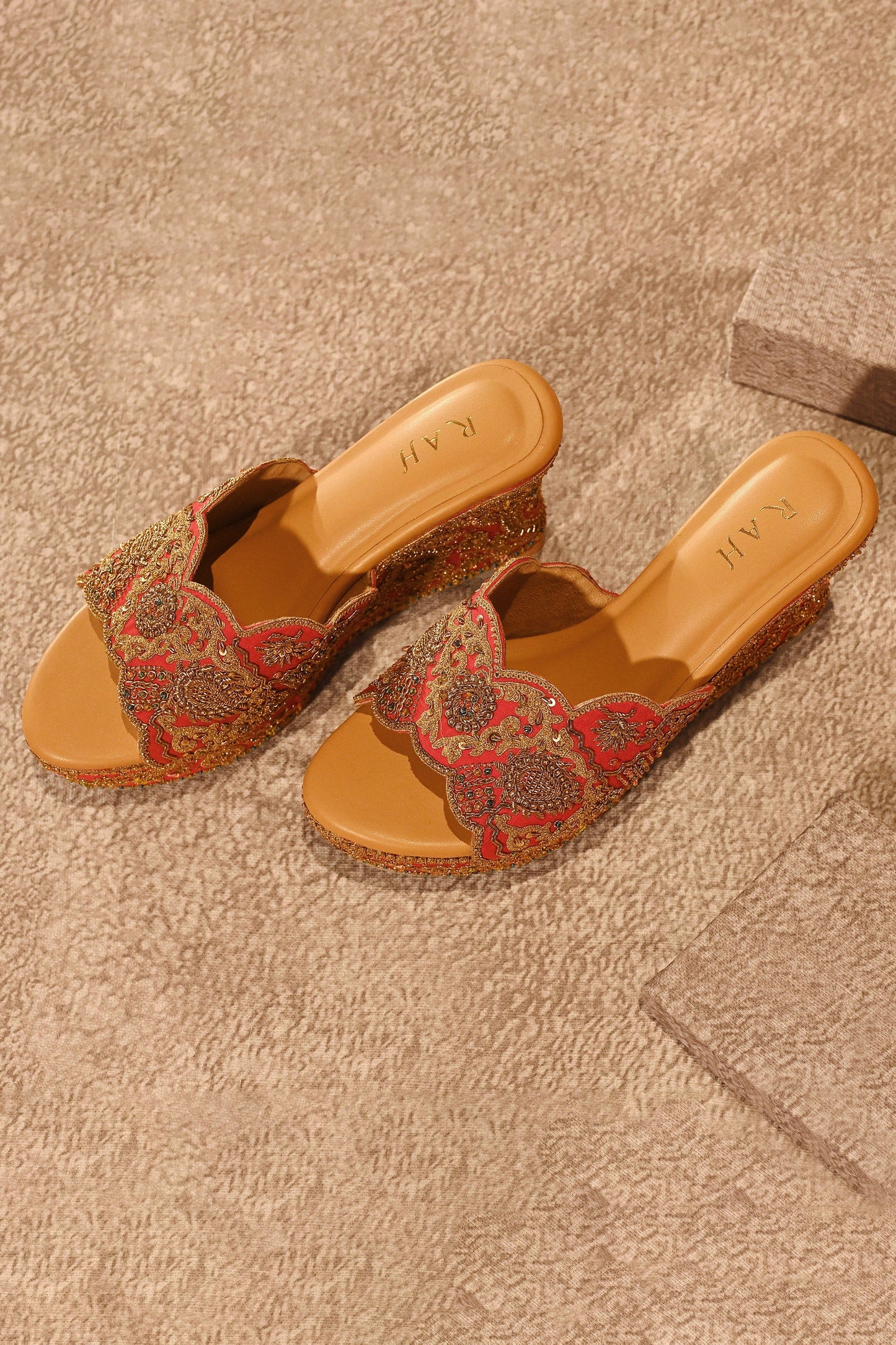 Zar-E-Darbar Heels