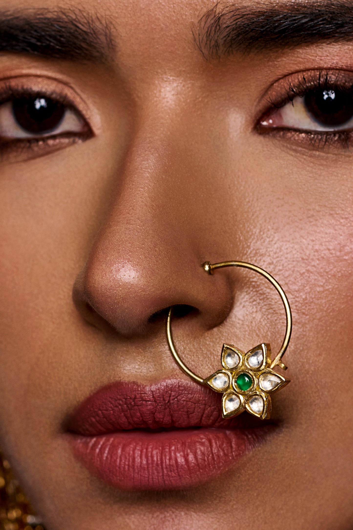 Polki And Emerald Nose Ring