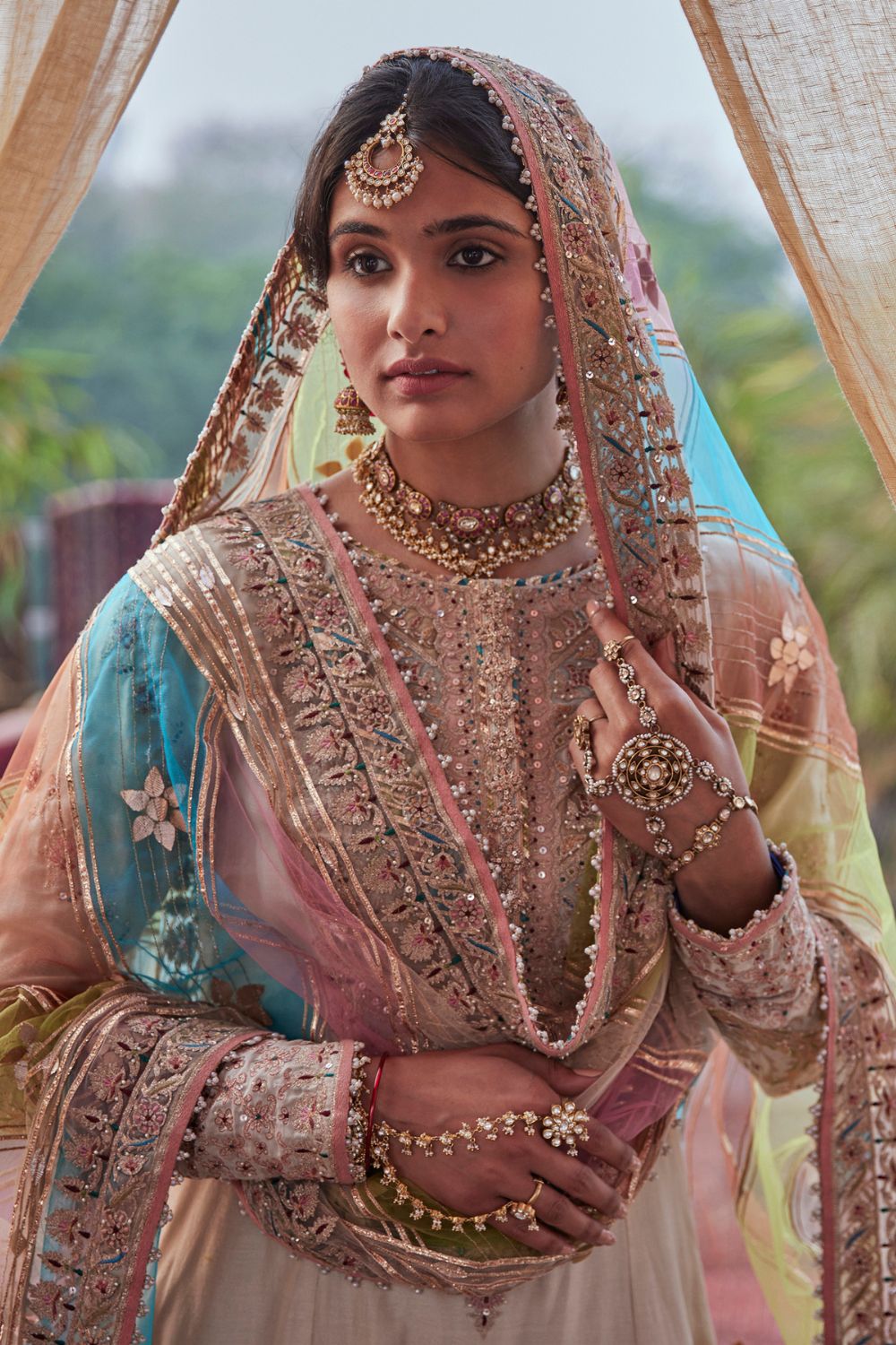 Ivory Sharara set