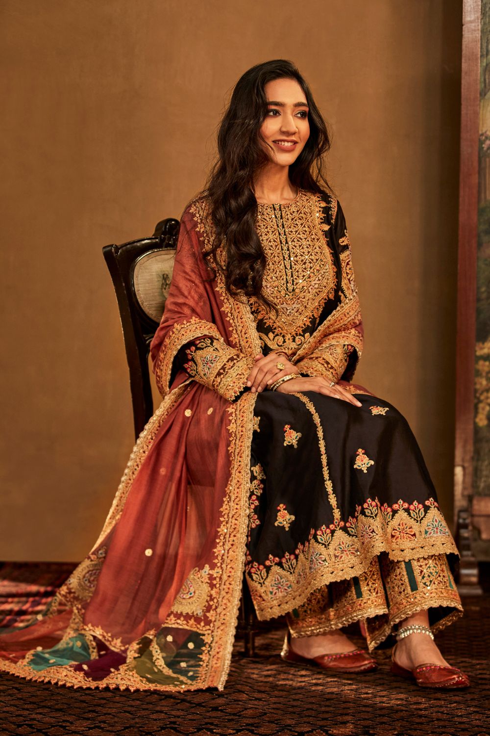 Black kurta and pants set